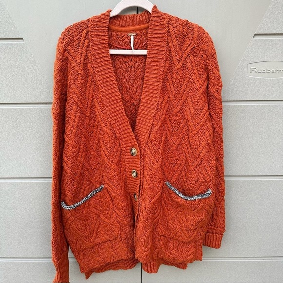 Free People Montana Cable Knit button front w/ pockets burnt orange Cardigan szS - Picture 2 of 14